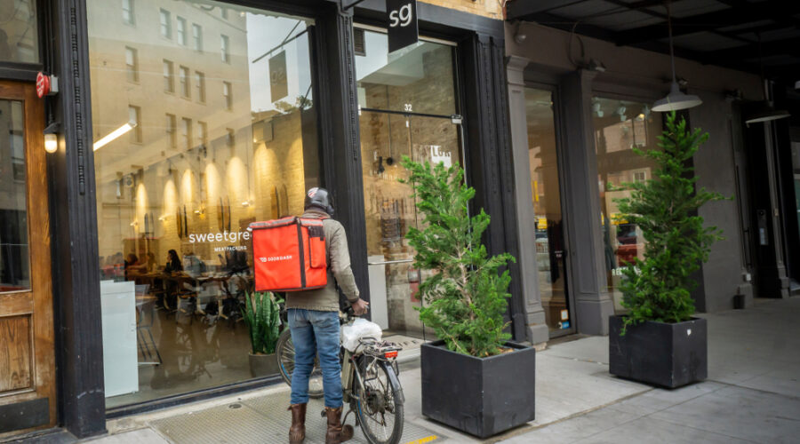 Food delivery employee