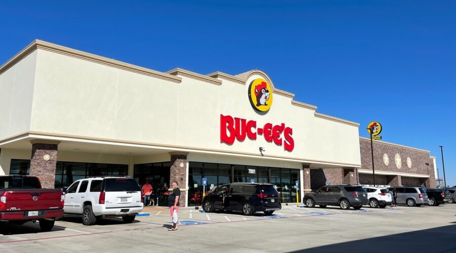 Buc-ee's store