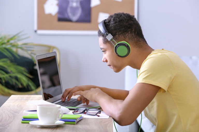 Student working online