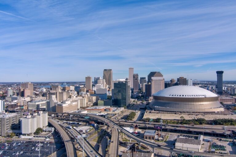 New Orleans, Superdome, Super Bowl, economic development, subsidies, municipal policy, city growth, crime