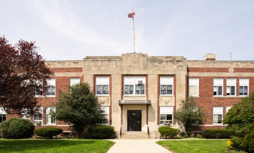 School building, MOScholars, school choice