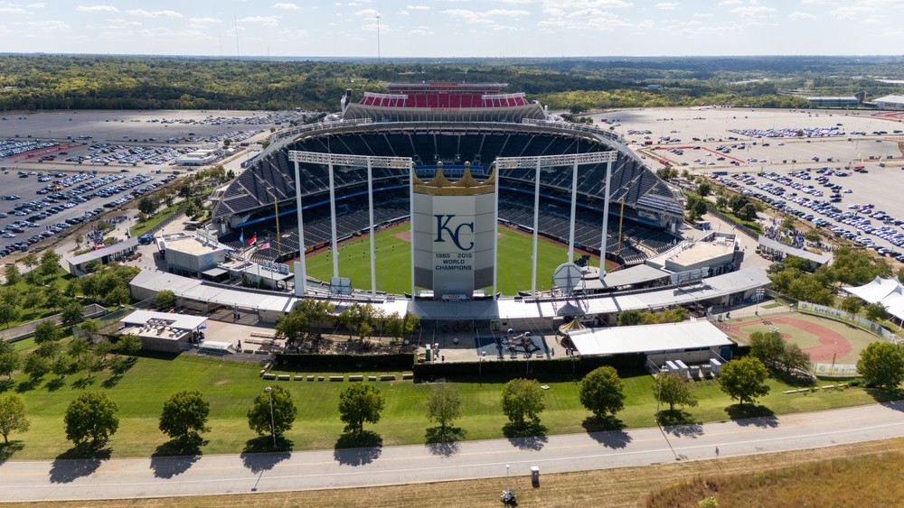 Kansas City Royals, Kansas City Chiefs, stadium subsidies, corporate welfare, Crown Center